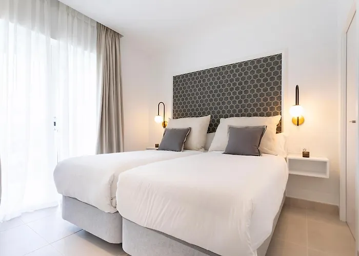 Genteel Home Ricardo Soriano